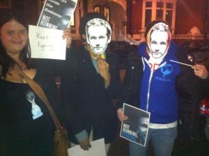 BX7YLL3CAAAbv5U.jpg-large